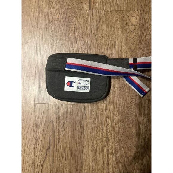 Champion Authentic Unisex Multi Purpose Belt Bag GRAY Logo Sport Casual - Picture 3 of 4